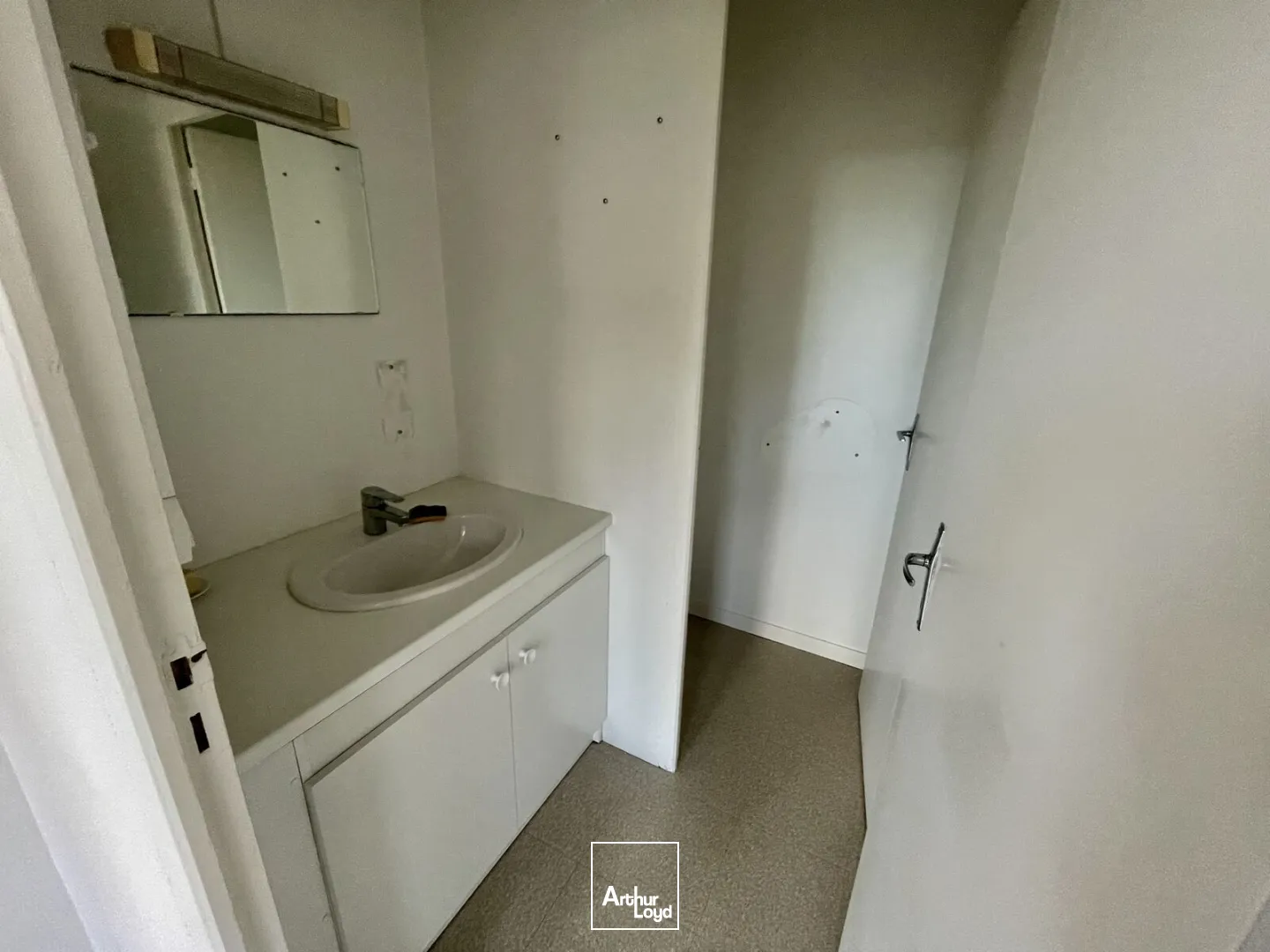 Bureaux à louer à BIHOREL 76420