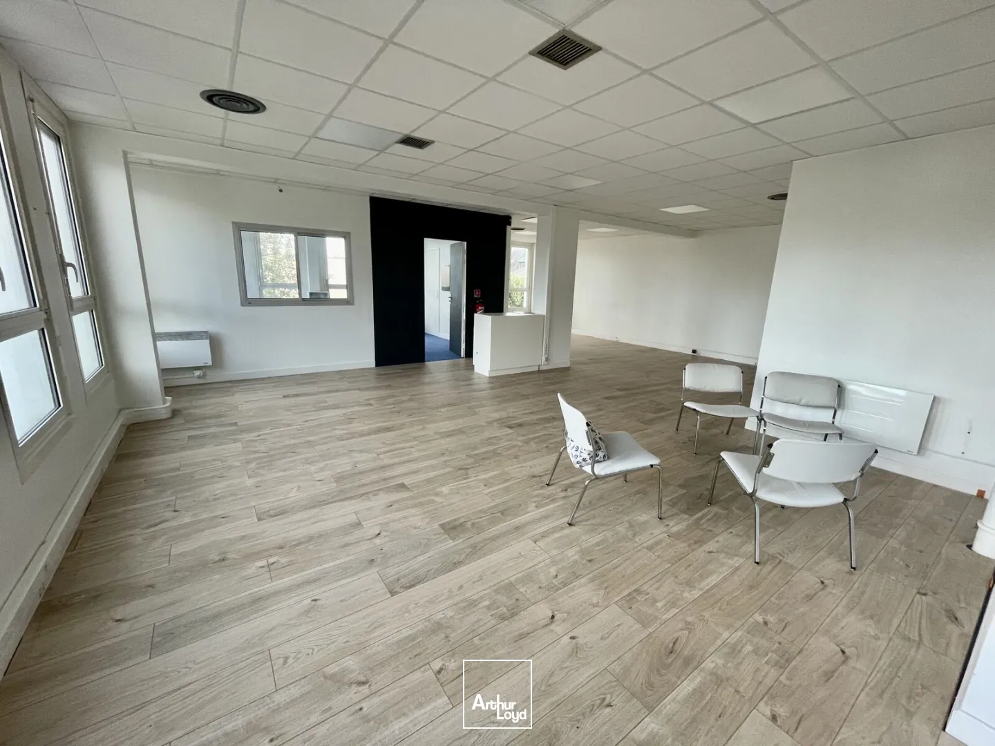 Bureaux à louer à BIHOREL 76420