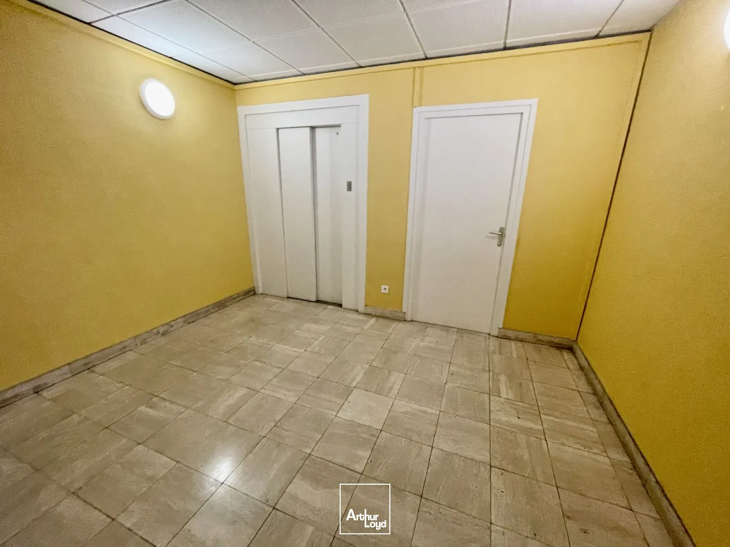 Bureaux à louer à BIHOREL 76420