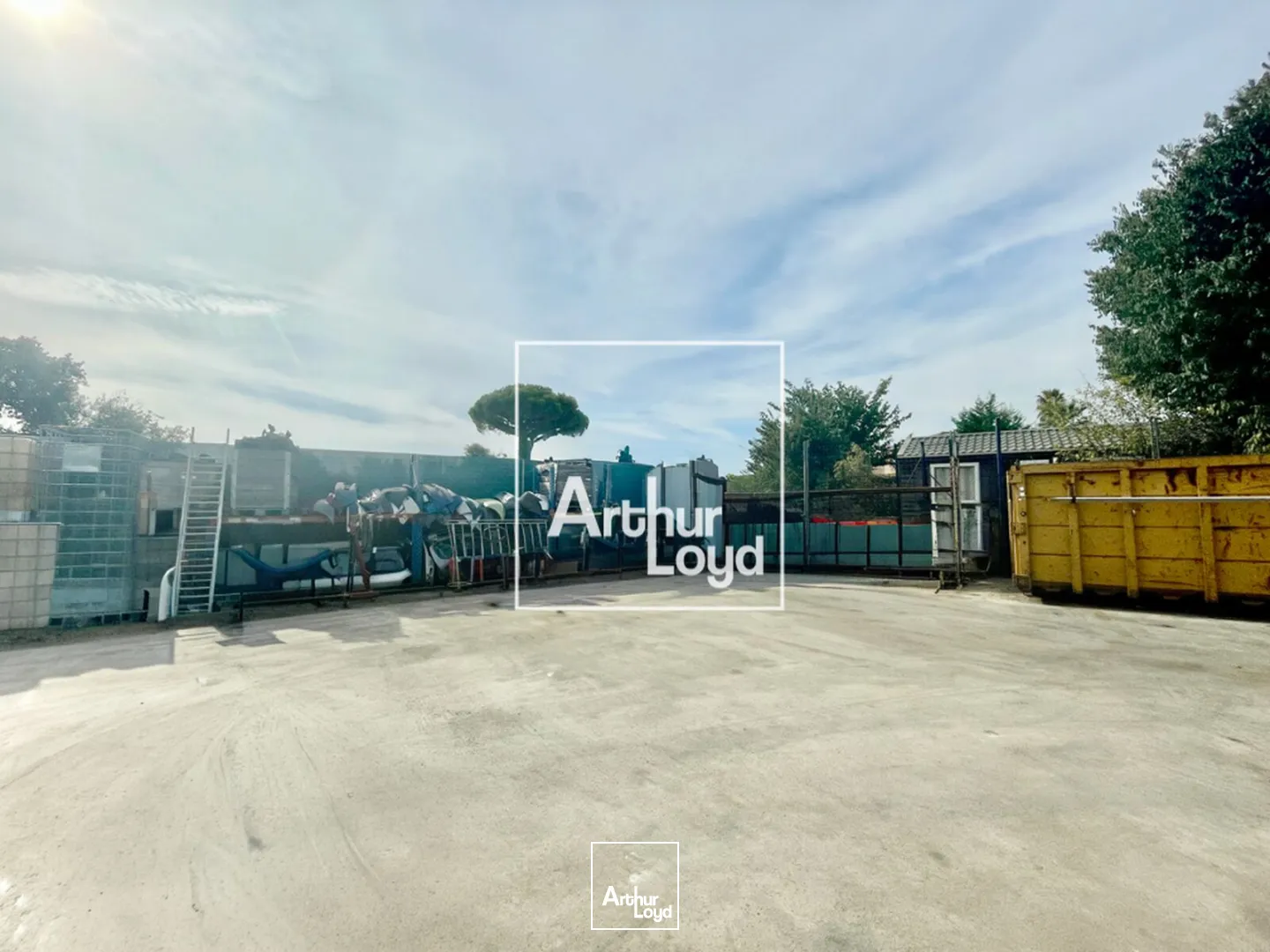 Location local d'activité 110 m² - Accessibilité optimale et cour privative - Arthur Loyd Montpellier