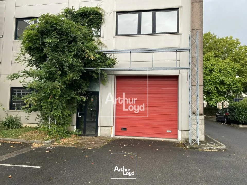 BONDOUFLE - PETITS ENTREPOTS A LOUER