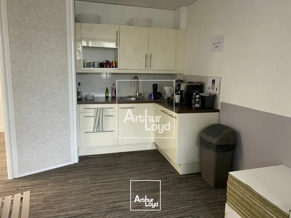 BUREAUX CLIMATISES A LOUER - GRIGNY