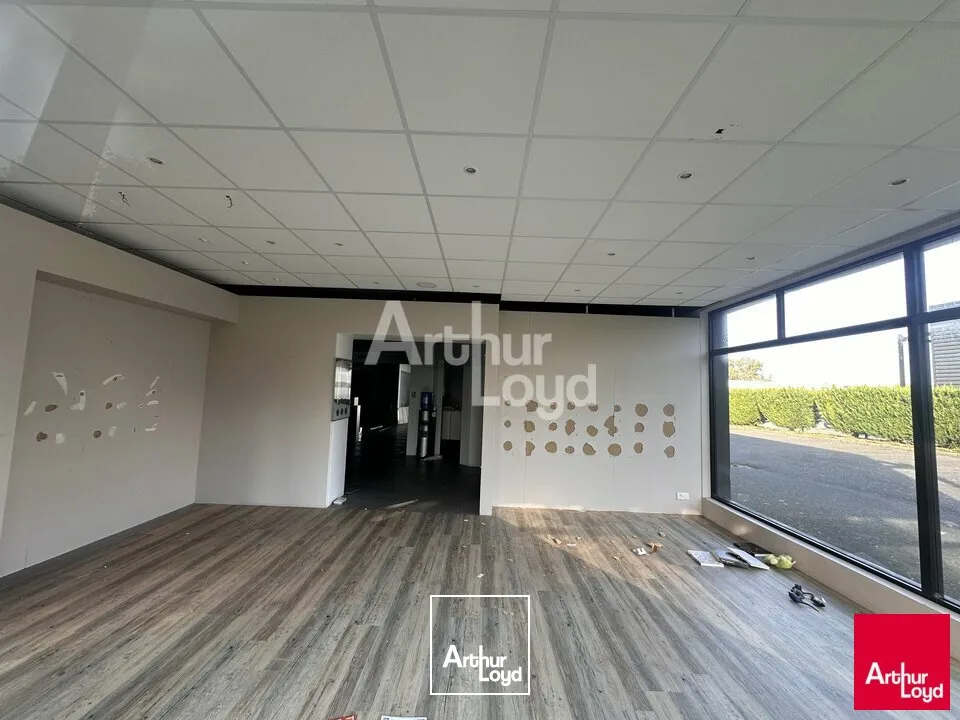 SAINT MALO - LOCAL COMMERCIAL A LOUER - 290 M²