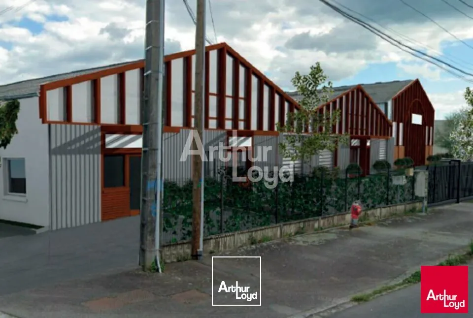 BRUZ - LOCAL D'ACTIVITE A VENDRE - 145 M²