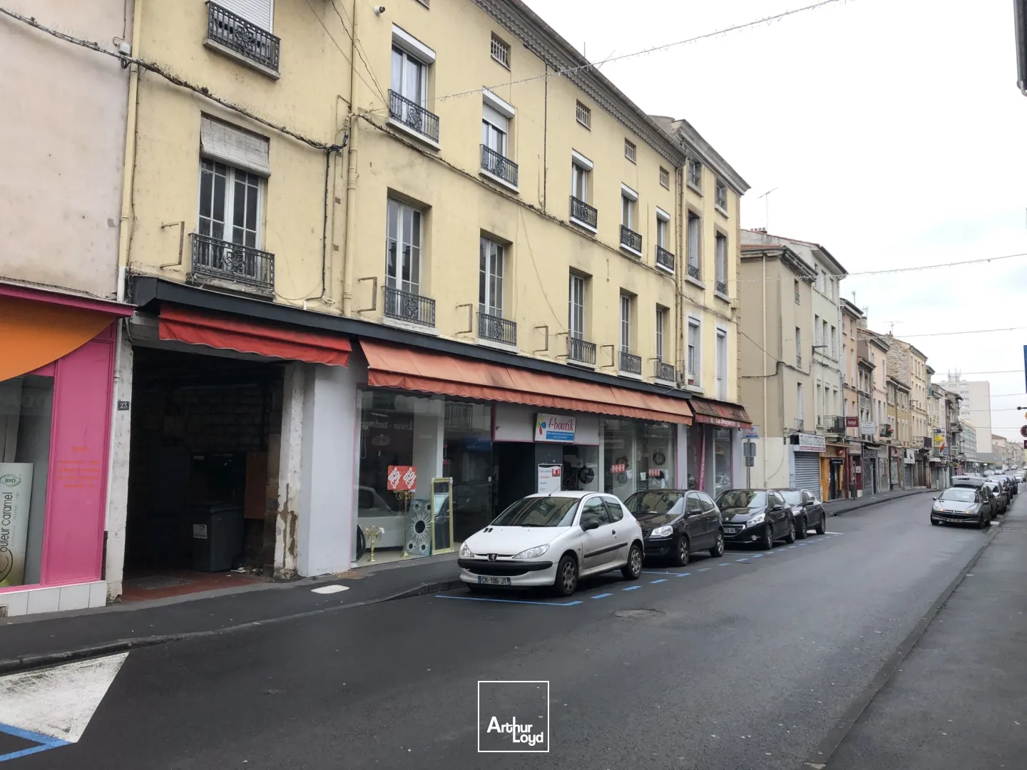 Locaux commerciaux à louer à RIVE DE GIER 42800