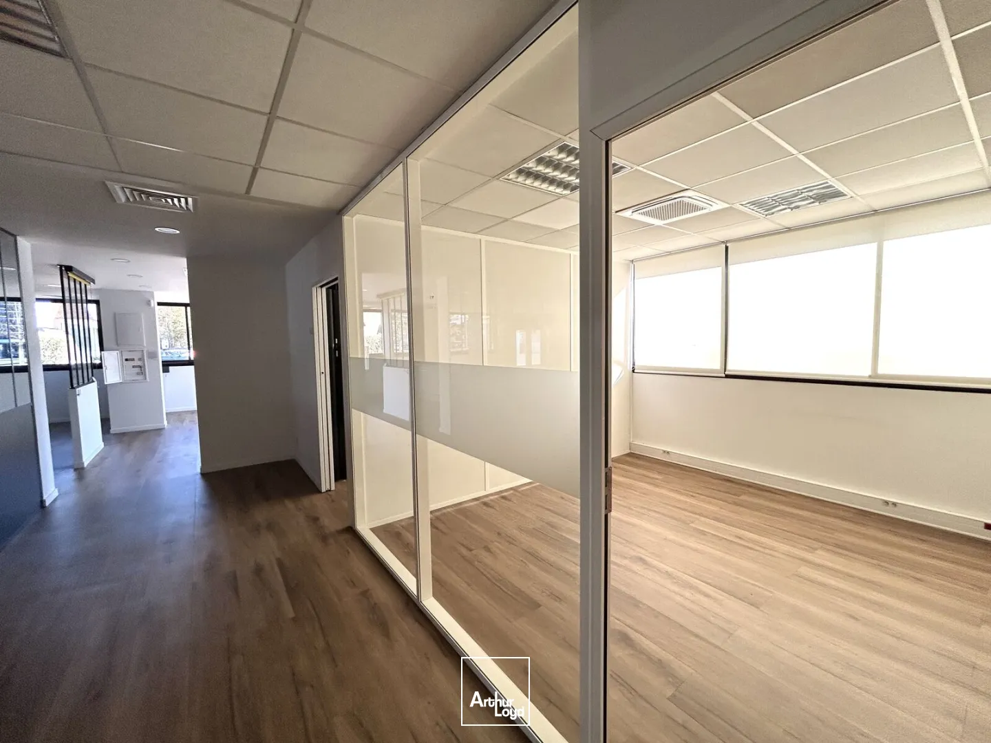 Plateaux de bureaux à louer - Mérignac Chemin Long - Desserte tramway