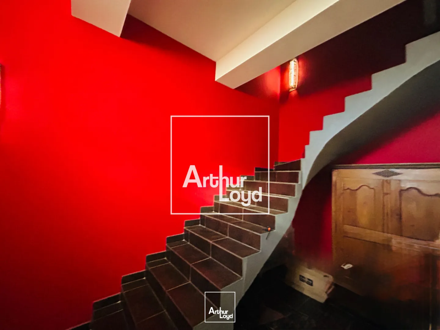 Local d'activités à vendre