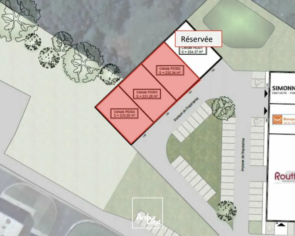 LOCAL D'ACTIVITÉ À LOUER  MONTAIGU (85)  663 M² DONT 184 M² EN MEZZANINE + TERRAIN DE 1 800 M²  CELLULES 303 ET 304