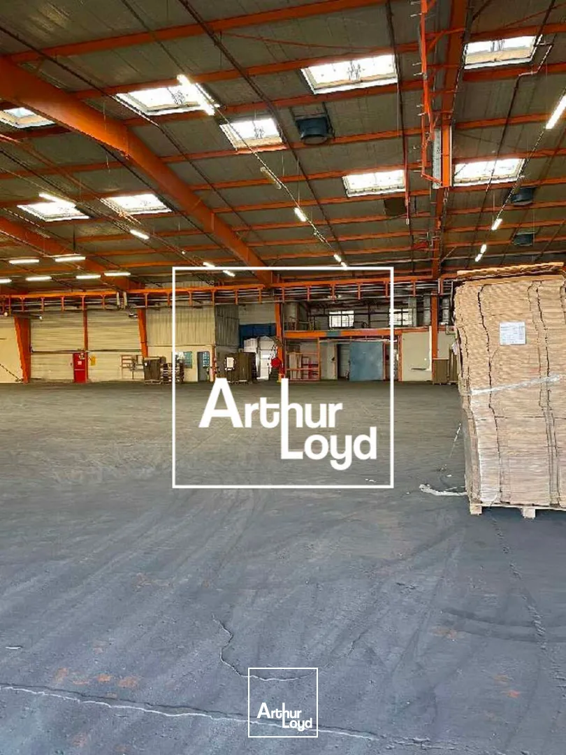 À LOUER - LOCAUX D'ACTIVITÉS ET DE STOCKAGE - ZI DE ROUBIAN