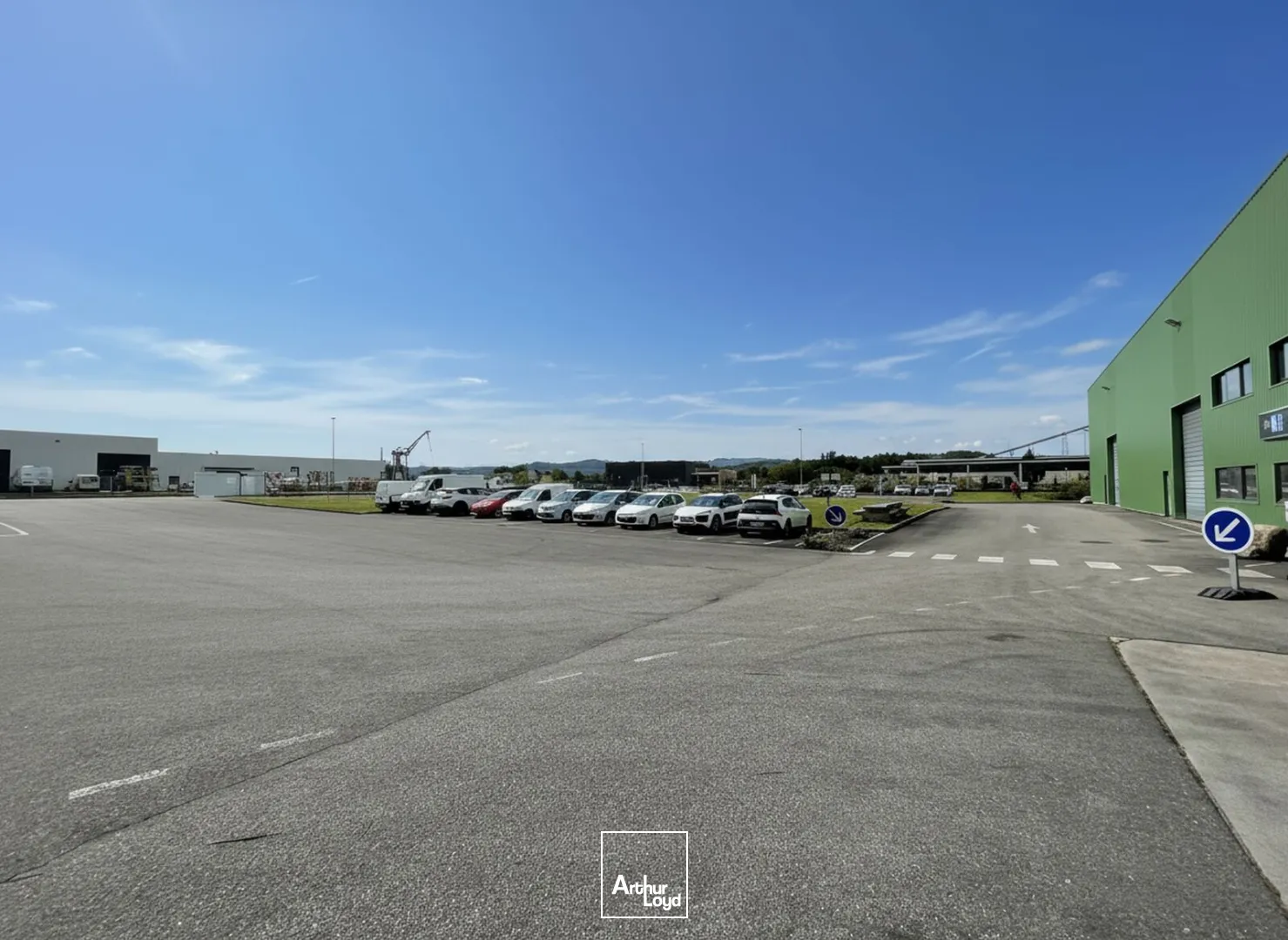 Ténement exceptionnel 22 698 m² sur terrain de plus de 10 HA