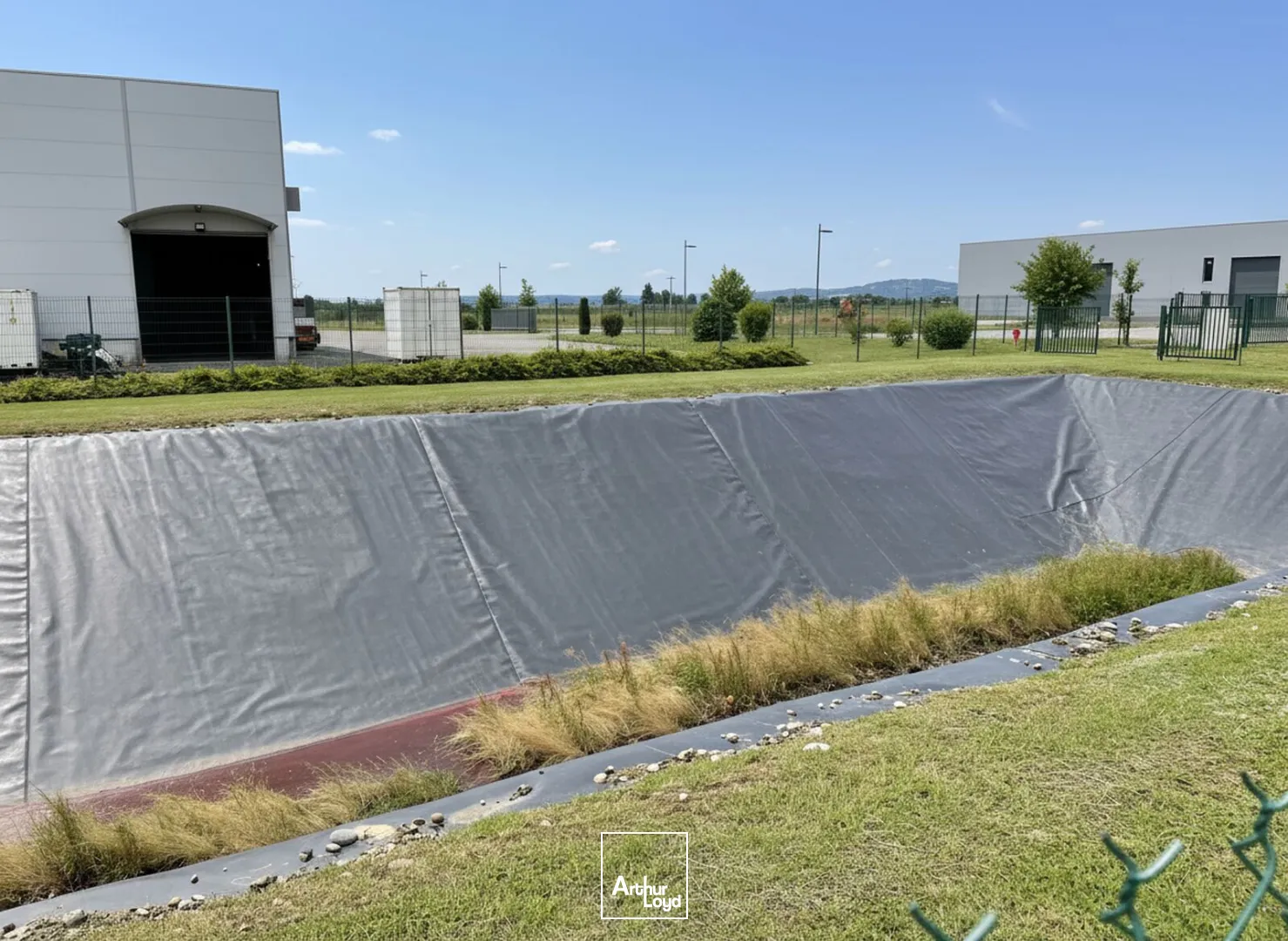 Ténement exceptionnel 22 698 m² sur terrain de plus de 10 HA