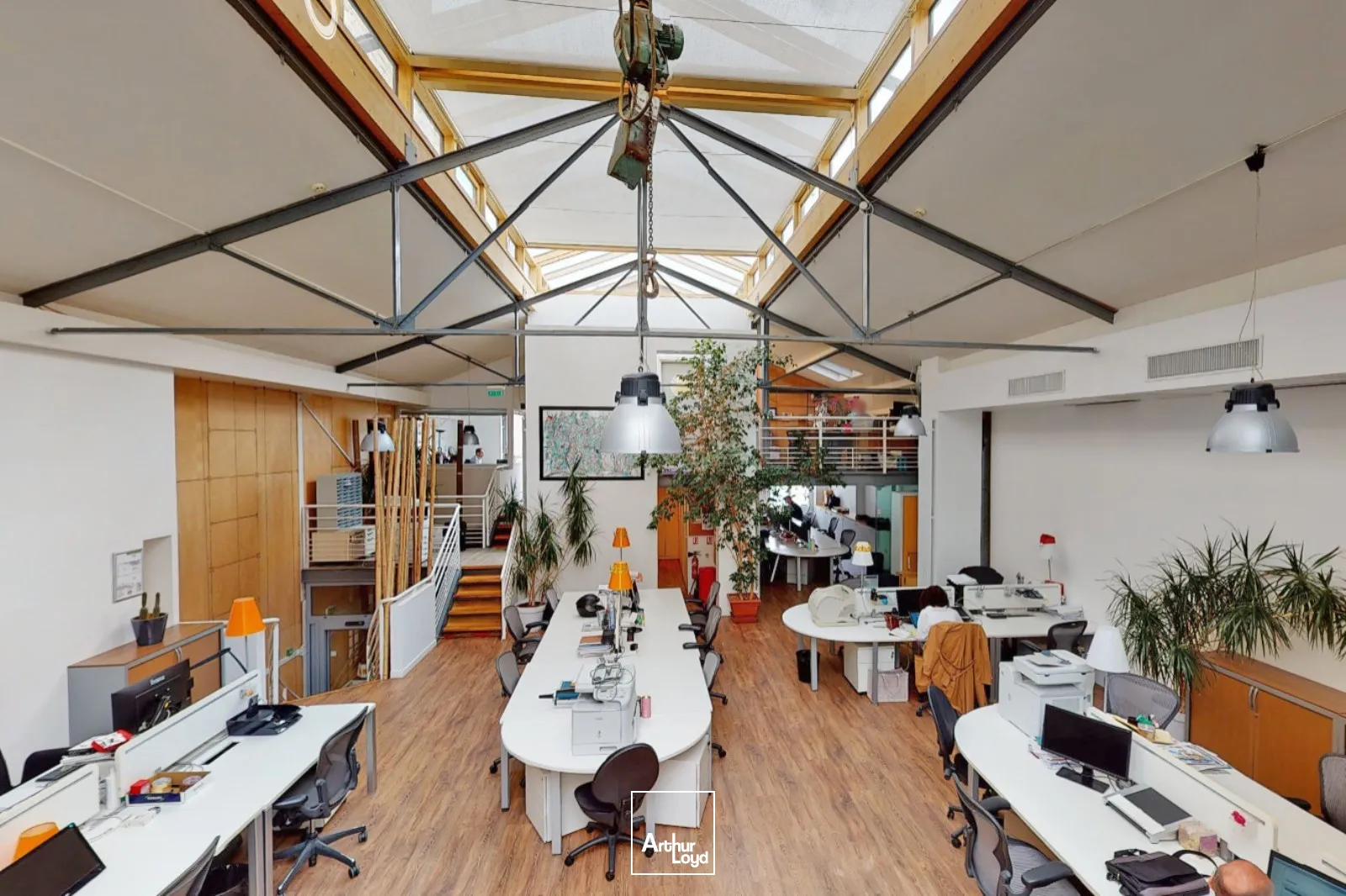 Immeuble indépendants style loft avec terrasses, à deux pas du métro Alésia.