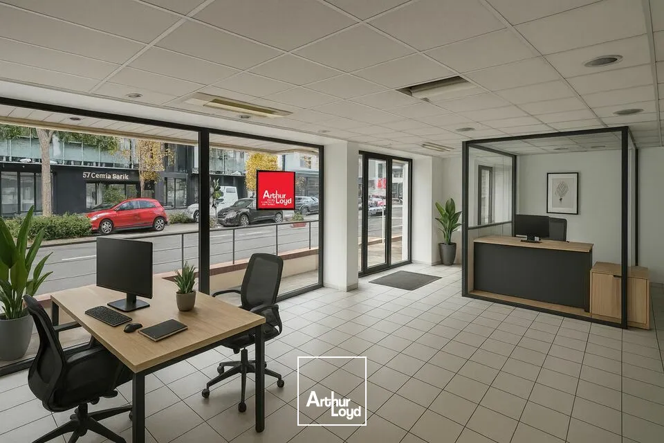 TOURS CENTRE PROCHE GARE BUREAUX A LOUER 123 M² AVEC PARKINGS