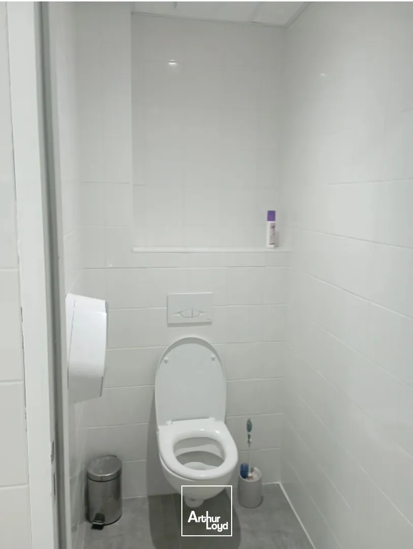 BUREAUX DE STANDING A LOUER A MEYLAN - 151 m²