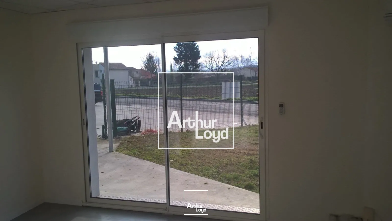 LOCAL D'ACTIVITE A LOUER BEAUPUY