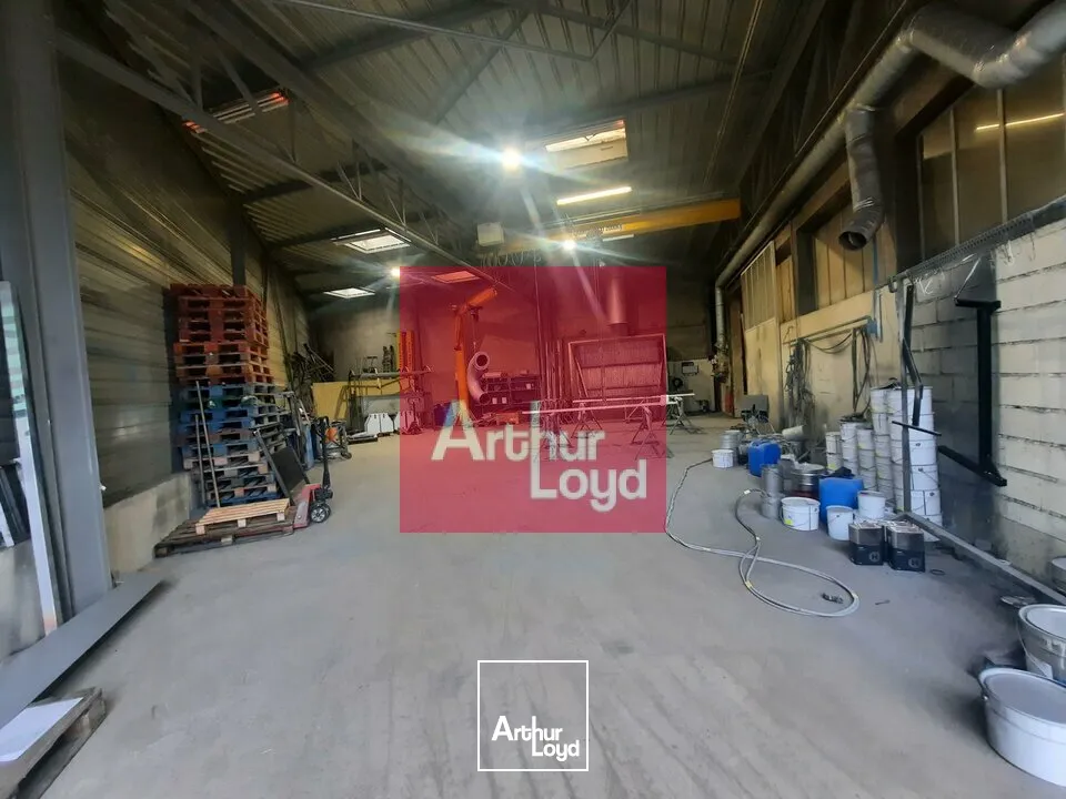 CLERMONT-FERRAND ZONE DU BREZET A LOUER LOCAL ACTIVITE 846 M²- BATIMENT INDEPENDANT