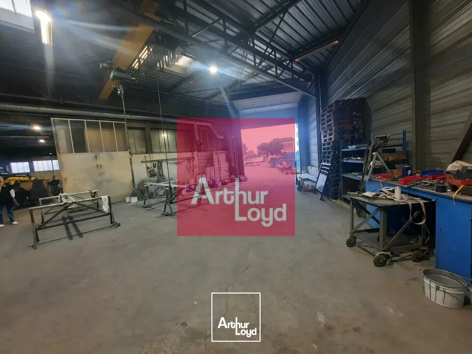 CLERMONT-FERRAND ZONE DU BREZET A LOUER LOCAL ACTIVITE 846 M²- BATIMENT INDEPENDANT