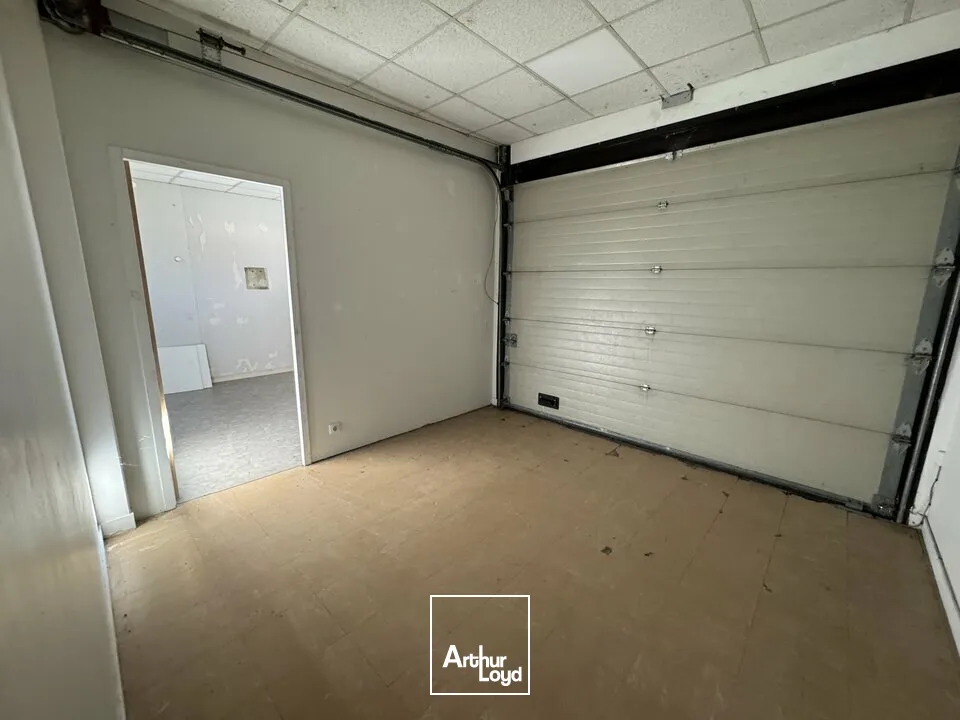TOURS SUD SAINT-AVERTIN ECHANGEUR A10 - BUREAUX A LOUER 116 M² - GARAGE ET PARKING