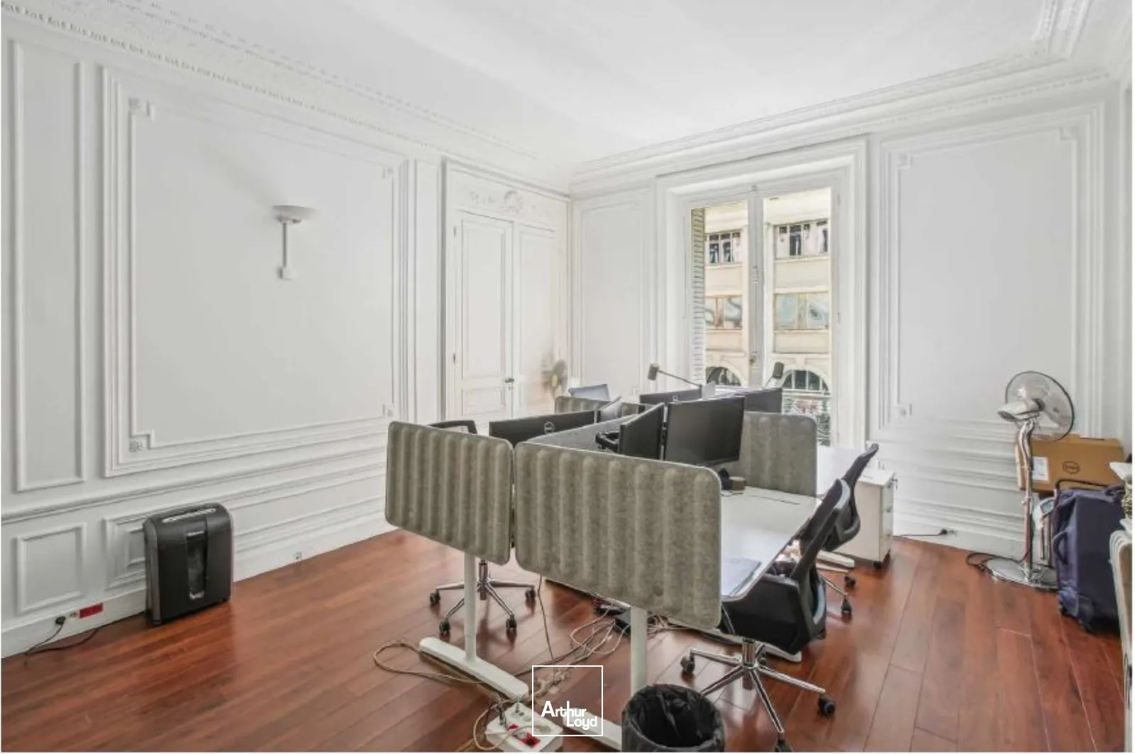 Bureaux à louer à Paris 17 - Espace de travail haussmannien de 280 m²