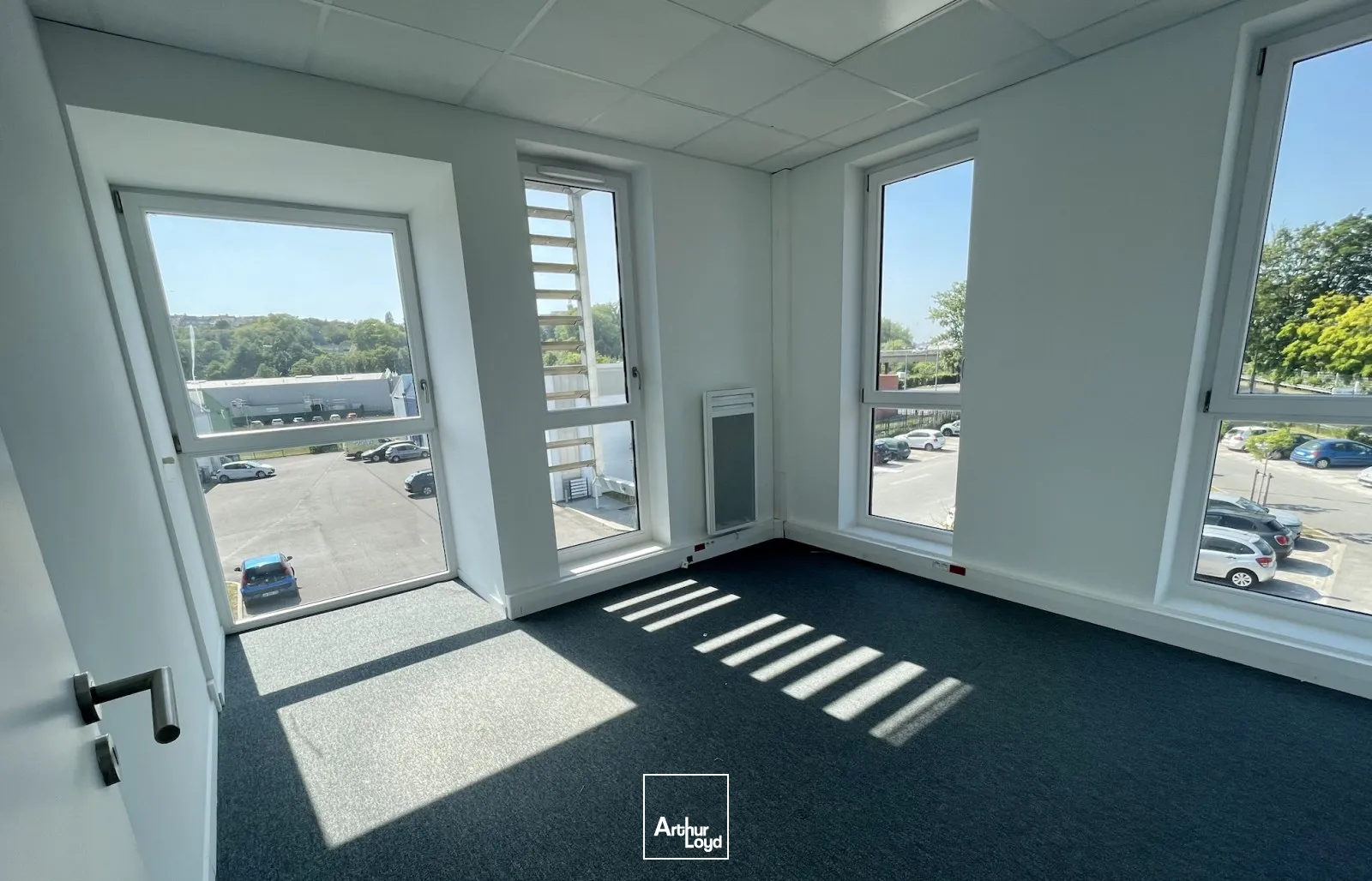 PLATEAU DE BUREAUX EN PARFAIT ÉTAT - PARC TERTIAIRE - BOULOGNE SUR MER