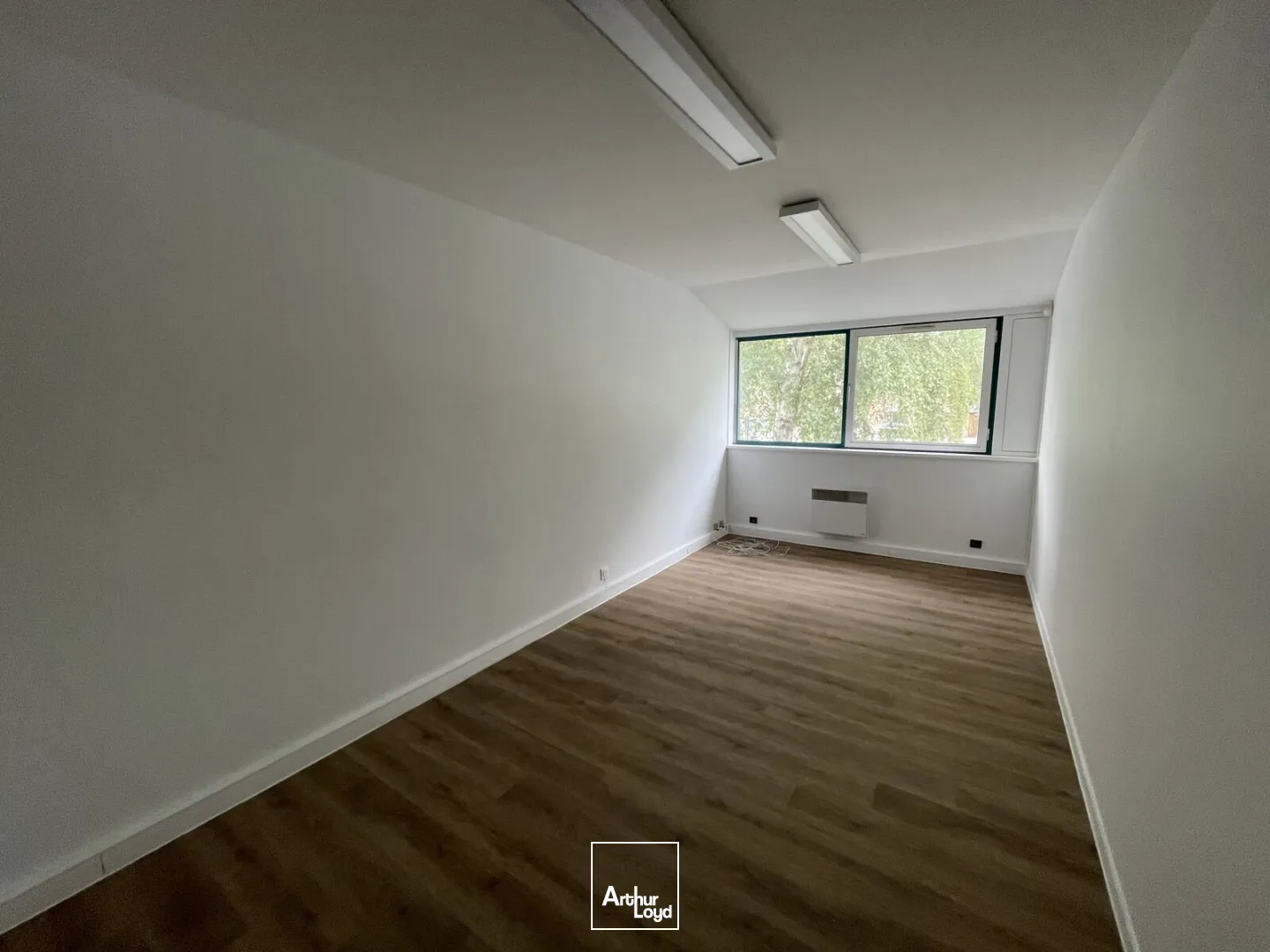 Bureaux à louer - VILLENEUVE D'ASCQ