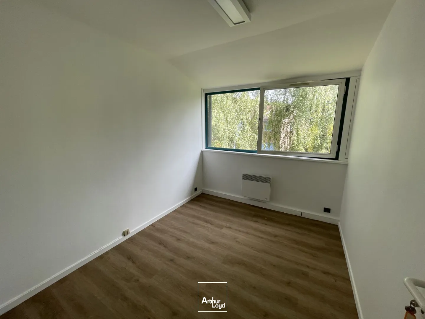 Bureaux à louer - VILLENEUVE D'ASCQ