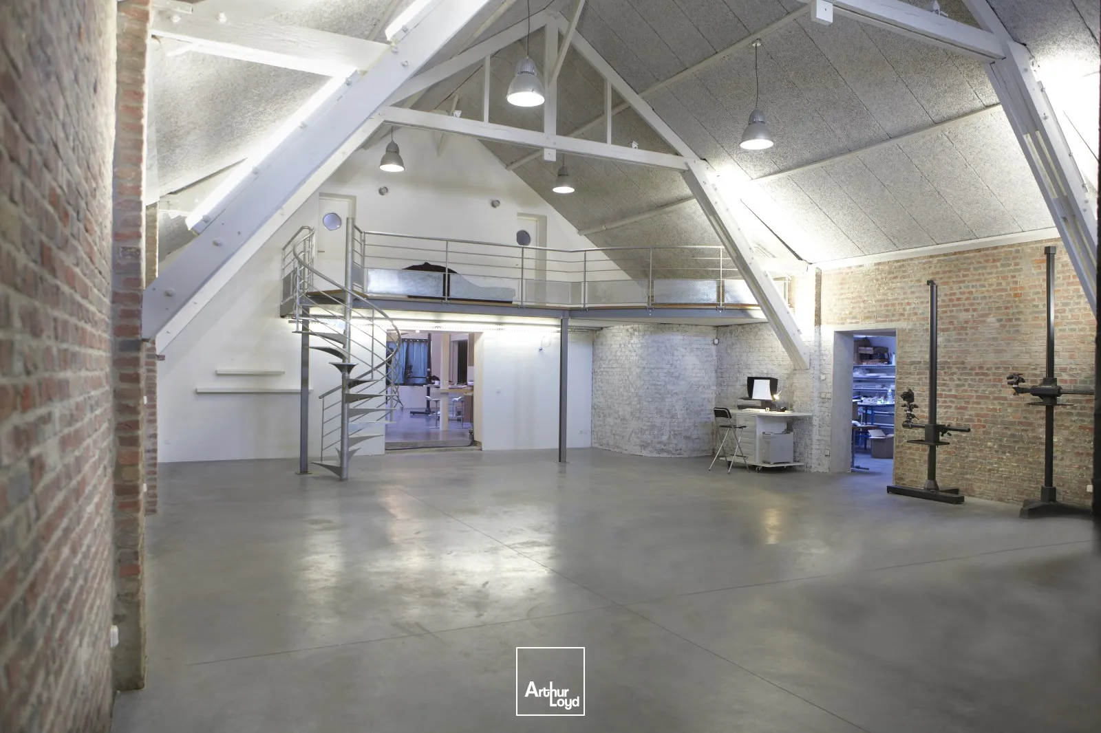 Showroom et atelier - La Madeleine - Proximité grands boulevards