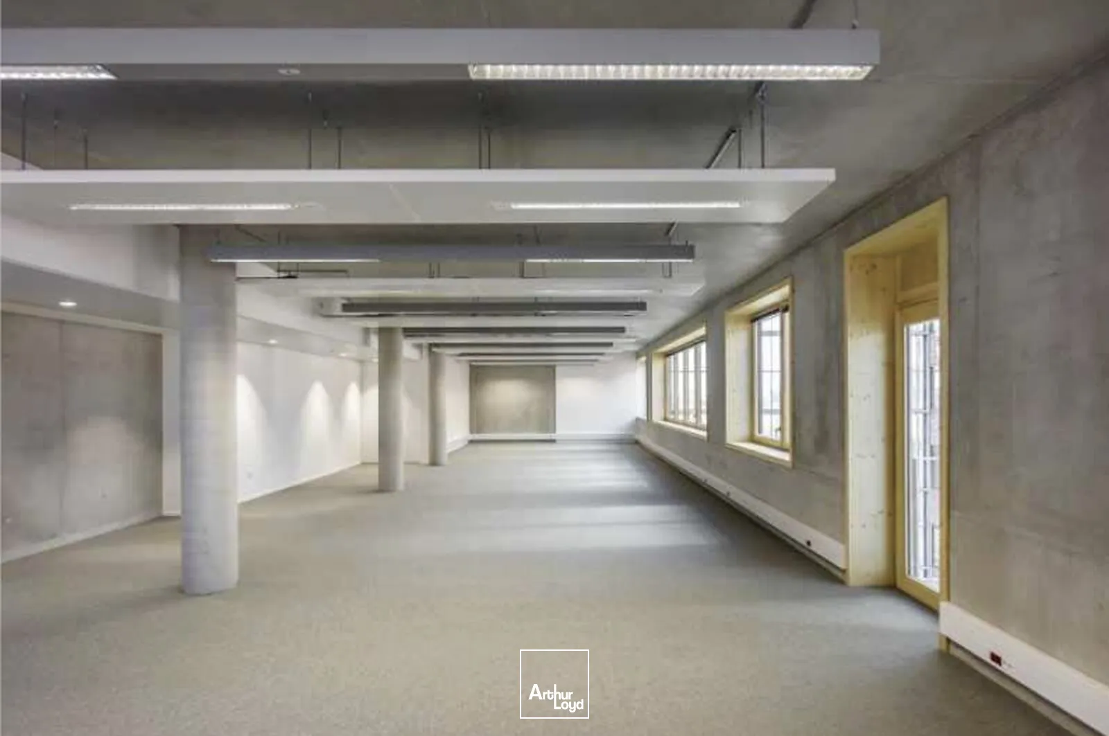 Au coeur de l'Ecoquartier de l'Union, dans un environnement aménagé et agréable, valorisé par la proximité de l'eau, source de dynamisme et de bien être.Cet immeuble bénéficie d'...