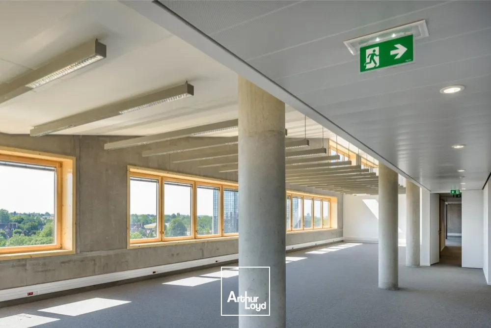 Au coeur de l'Ecoquartier de l'Union, dans un environnement aménagé et agréable, valorisé par la proximité de l'eau, source de dynamisme et de bien être.Cet immeuble bénéficie d'...