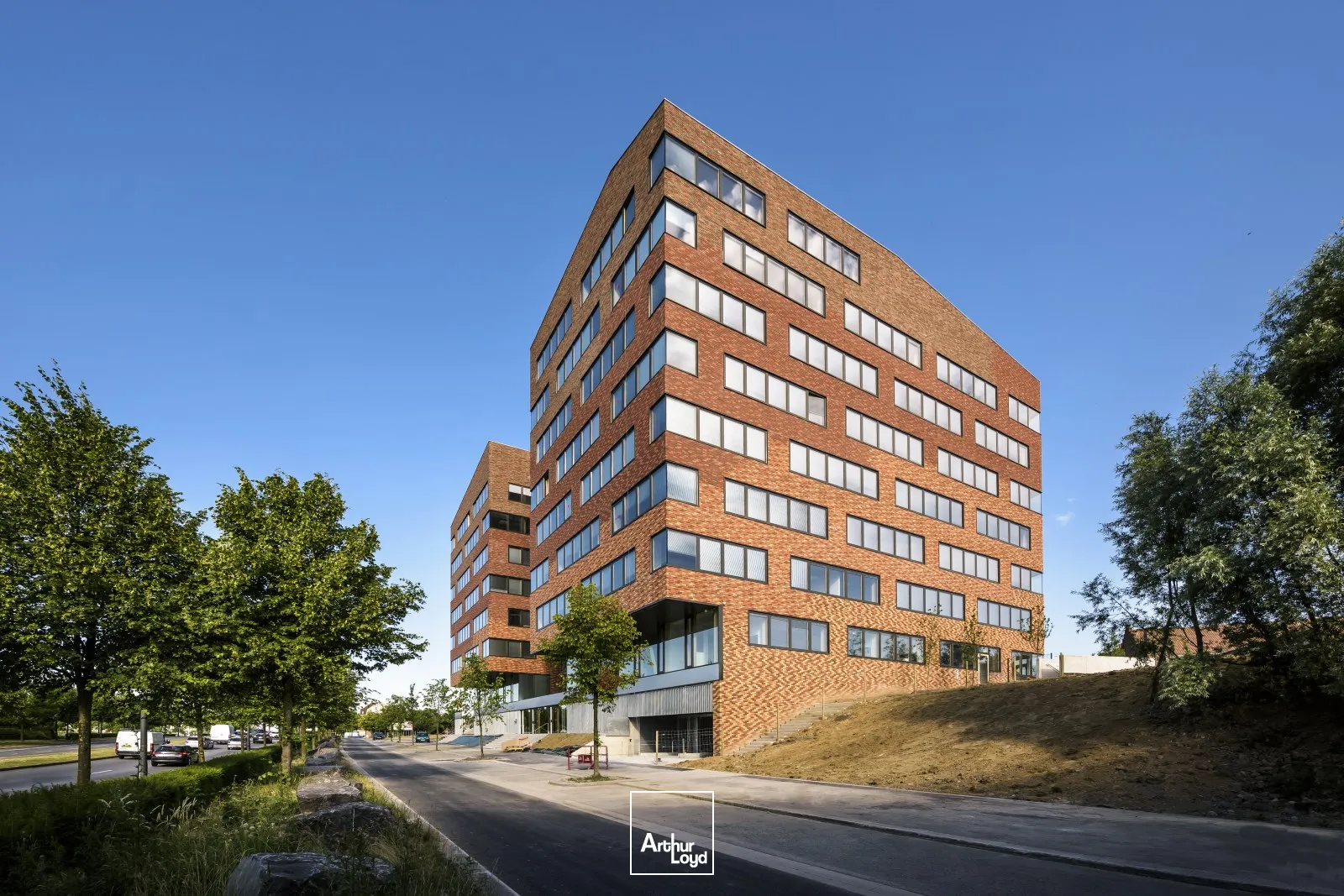 Au coeur de l'Ecoquartier de l'Union, dans un environnement aménagé et agréable, valorisé par la proximité de l'eau, source de dynamisme et de bien être.Cet immeuble bénéficie d'...