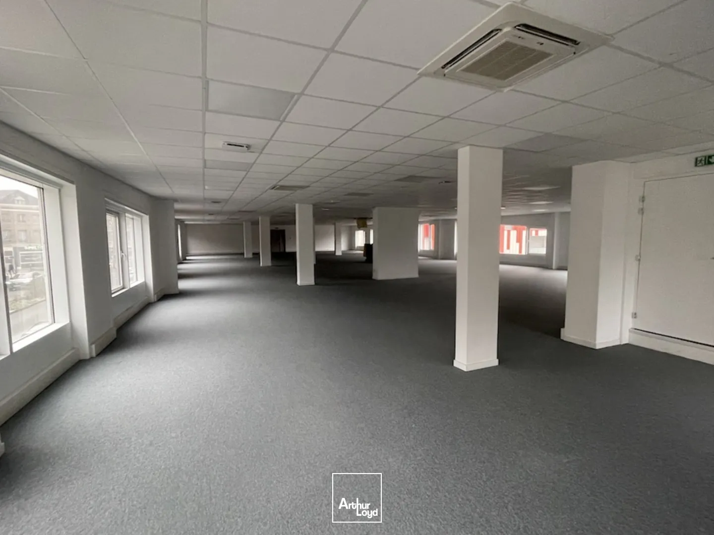 Bureaux à vendre ou à louer à VALENCIENNES