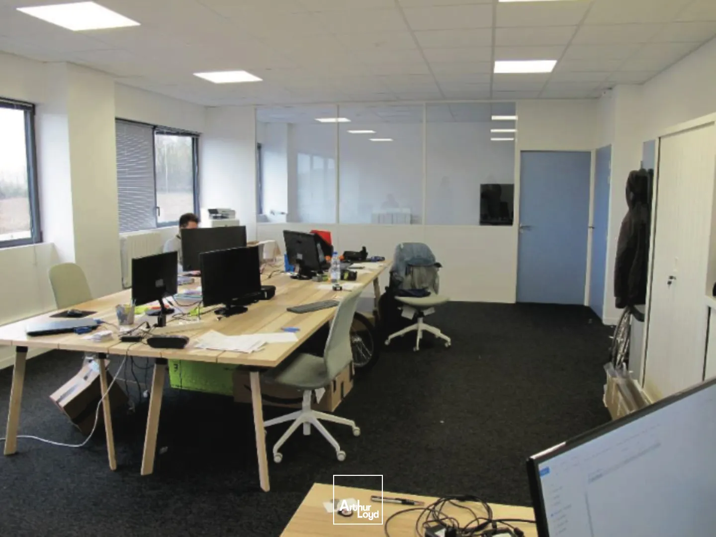 A LOUER A VENDRE entrepôts et bureaux à Valenciennes