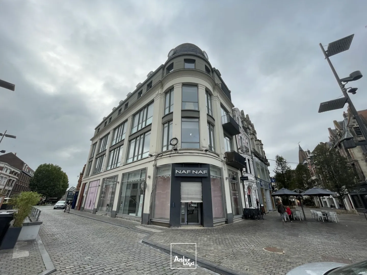 EMPLACEMENT PRIME A LOUER EN COEUR DE VILLE DE BETHUNE (300m2!)