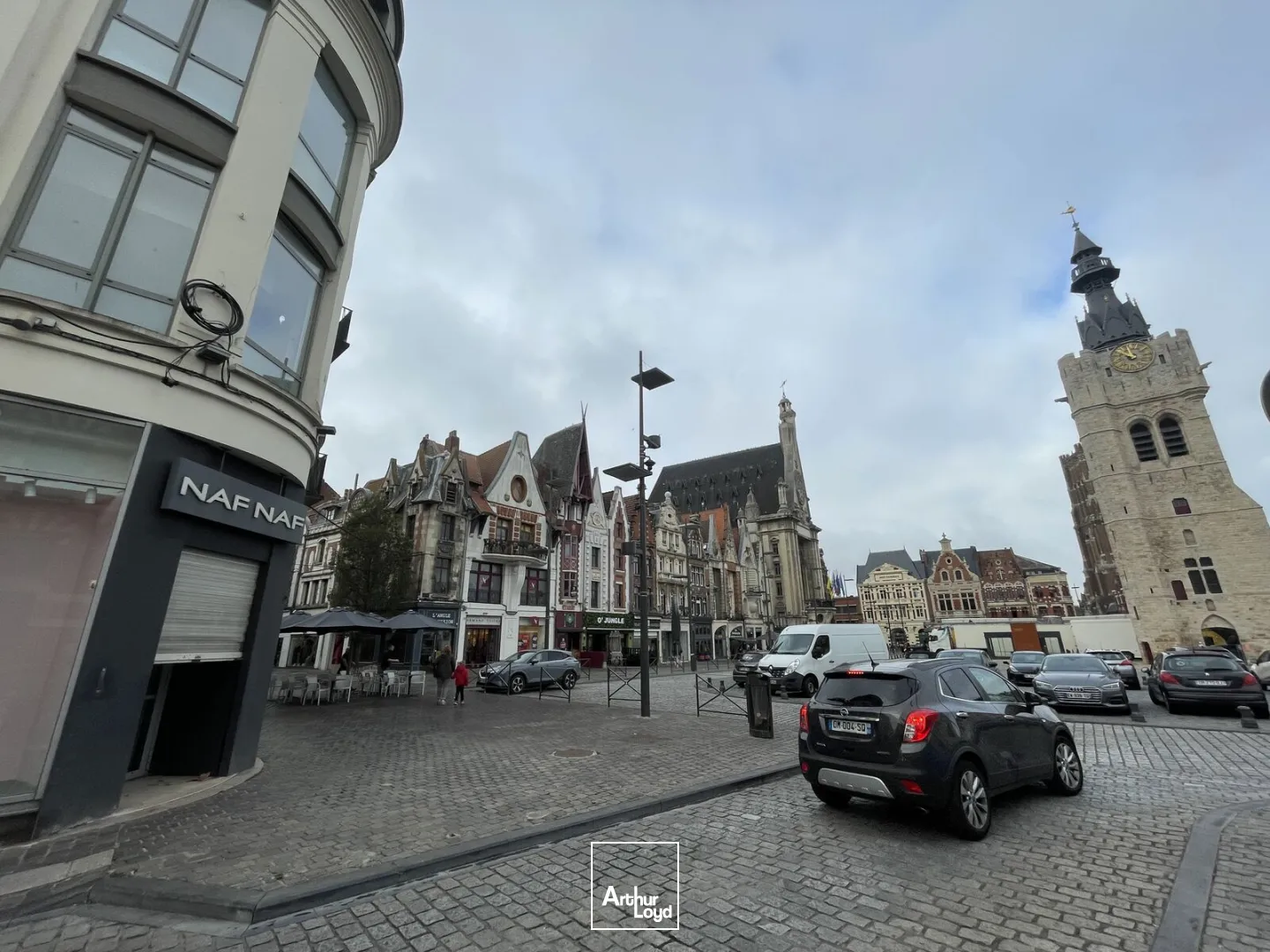 EMPLACEMENT PRIME A LOUER EN COEUR DE VILLE DE BETHUNE (300m2!)