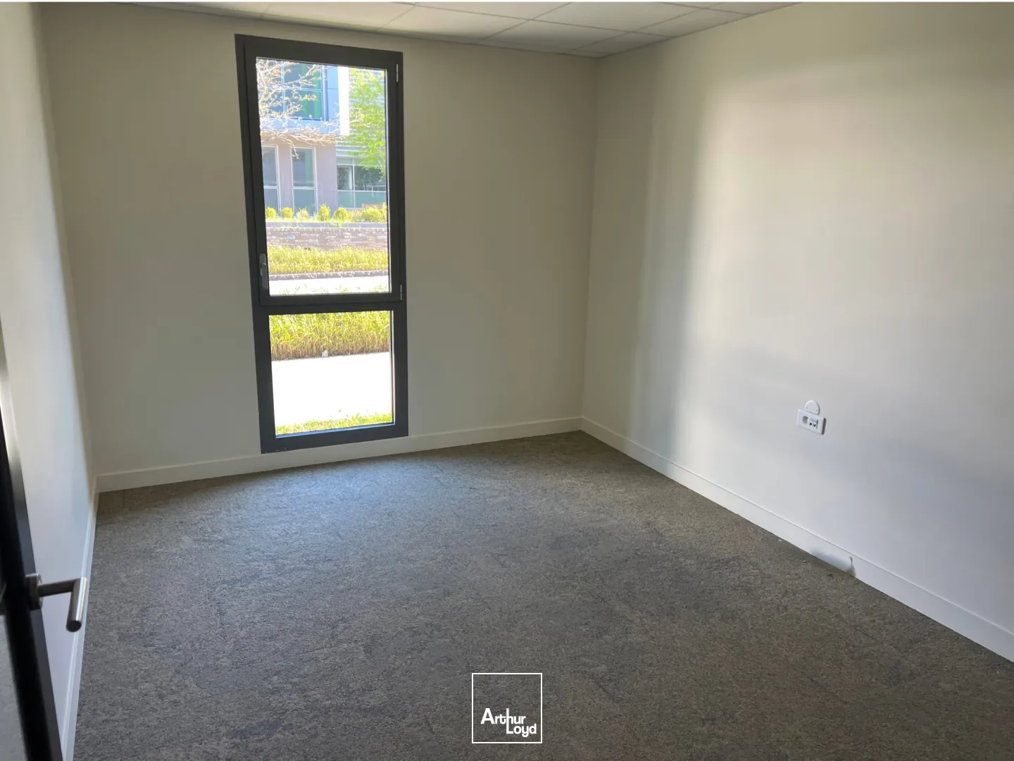 BUREAUX A VENDRE A LOUER SAINT-HERBLAIN ASTURIA AR MOR ZENITH