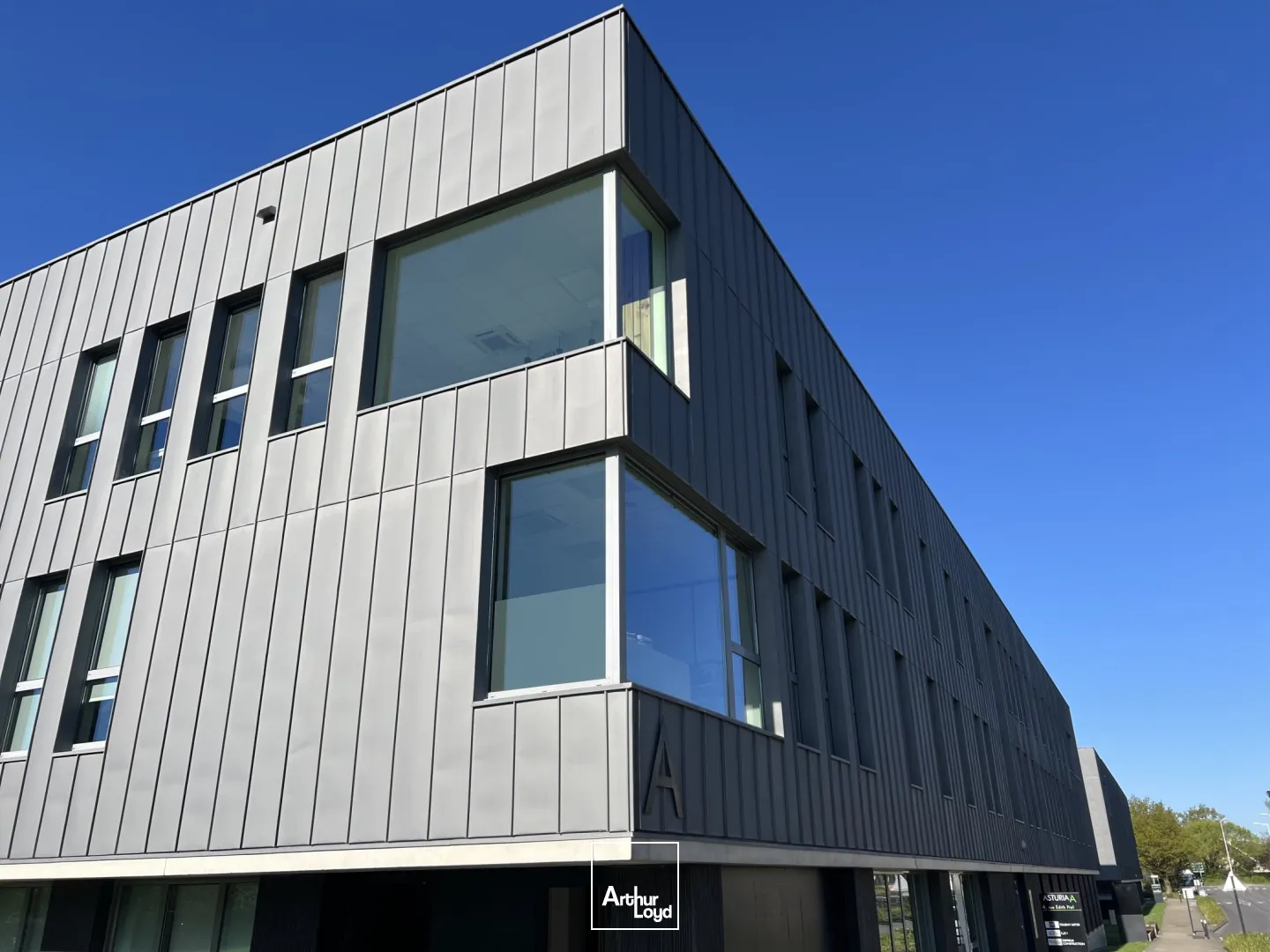 BUREAUX A VENDRE A LOUER SAINT-HERBLAIN ASTURIA AR MOR ZENITH