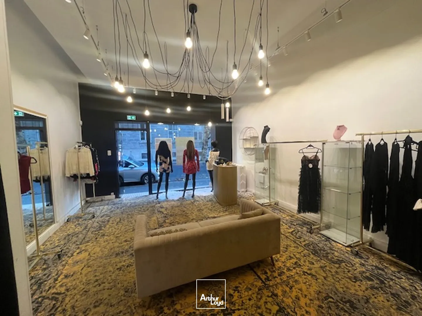 A LOUER, PROCHE SIAM, LOCAL COMMERCIAL DE 51m²