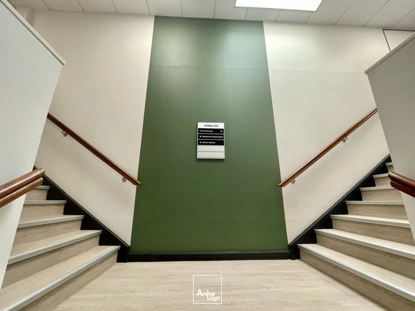 Bureaux à louer à LE PETIT QUEVILLY 76140