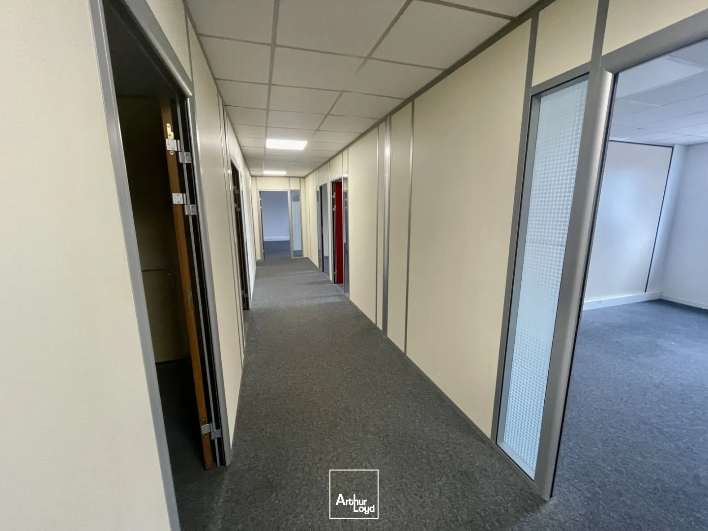 Bureaux à louer à LE PETIT QUEVILLY 76140