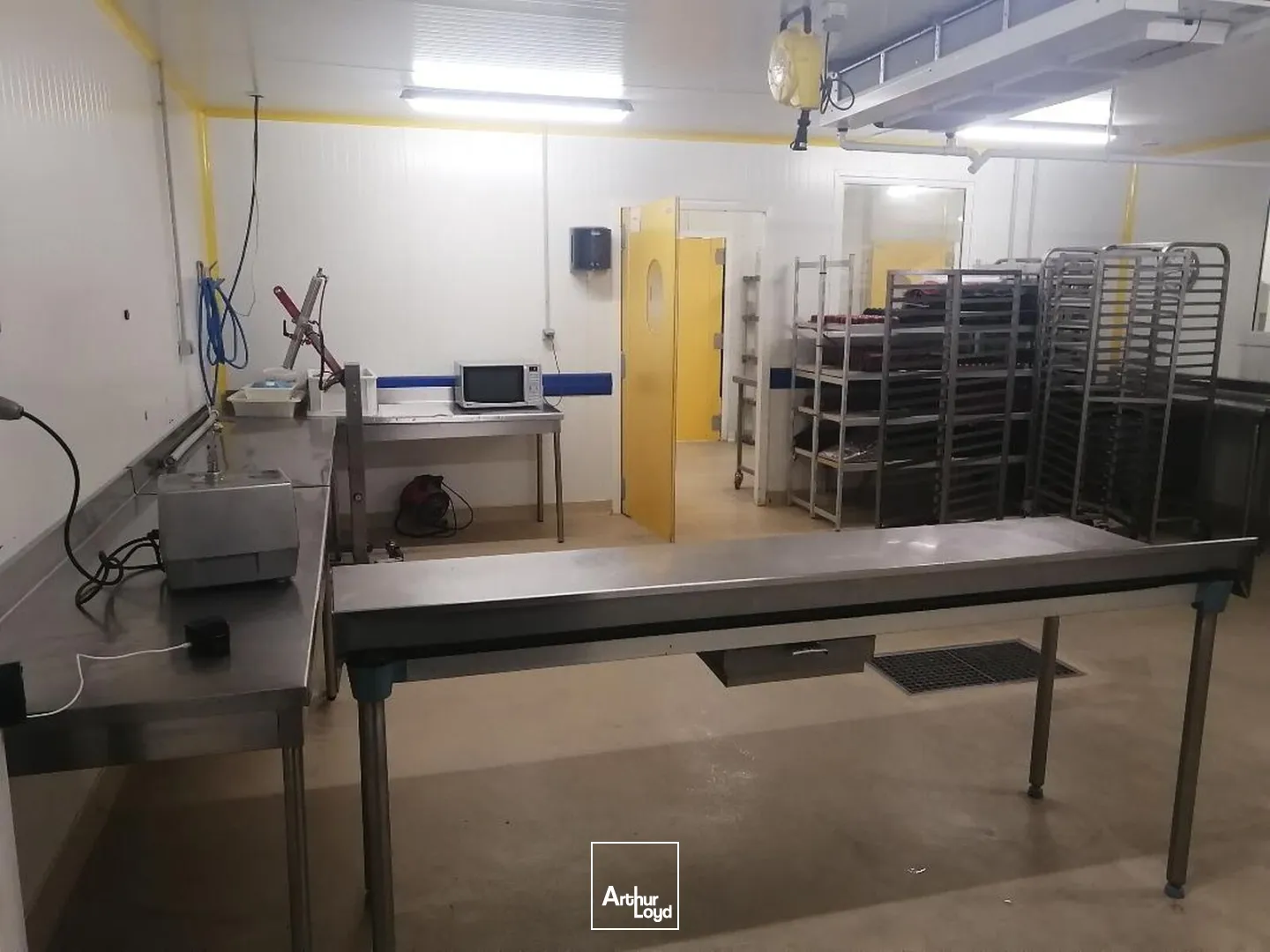 Locaux d'activité à vendre à ORLY 94310