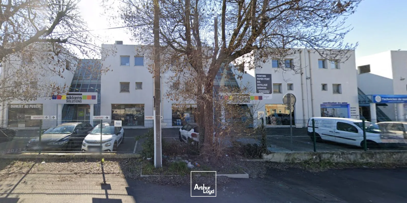 Bureaux à louer avec parkings - Camp Major - 13400 Aubagne