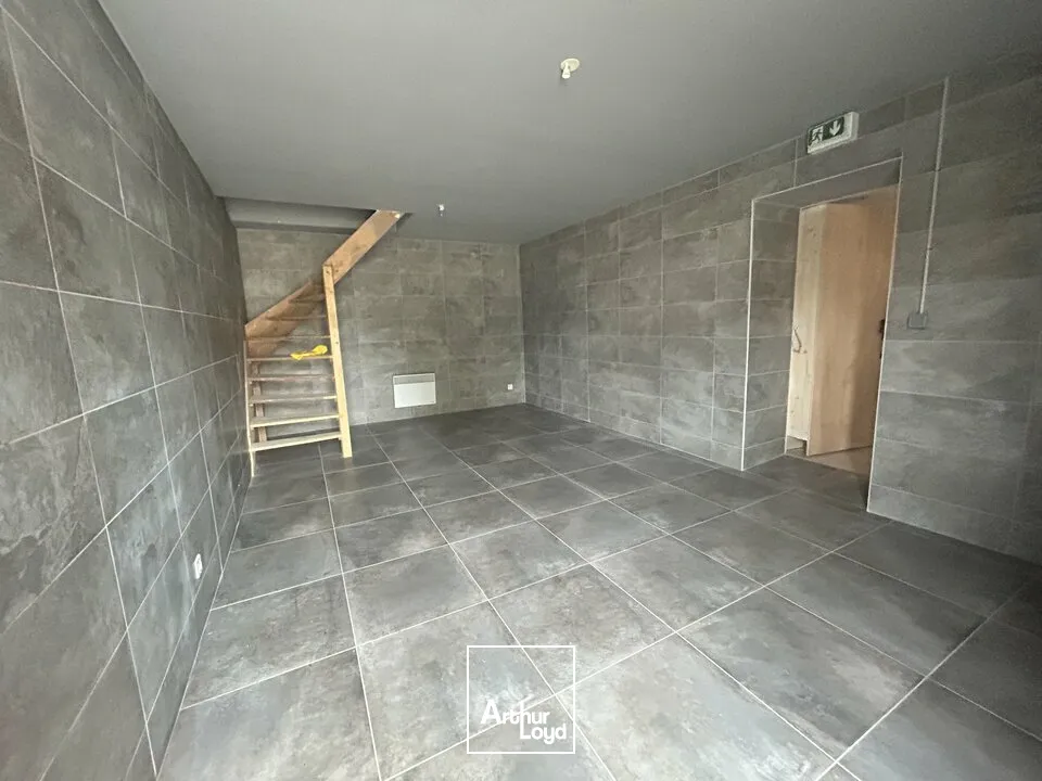 ST MARCEL, idéalement placés, bureaux 120 m²