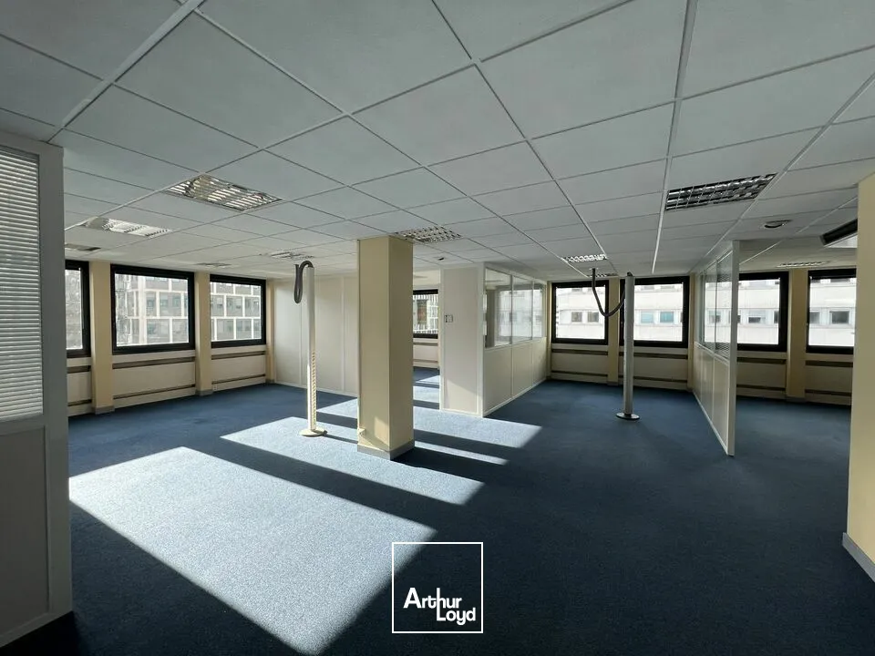TOURS QUARTIER GARE BUREAUX A VENDRE 656 M² AVEC PARTIE LOUEE
