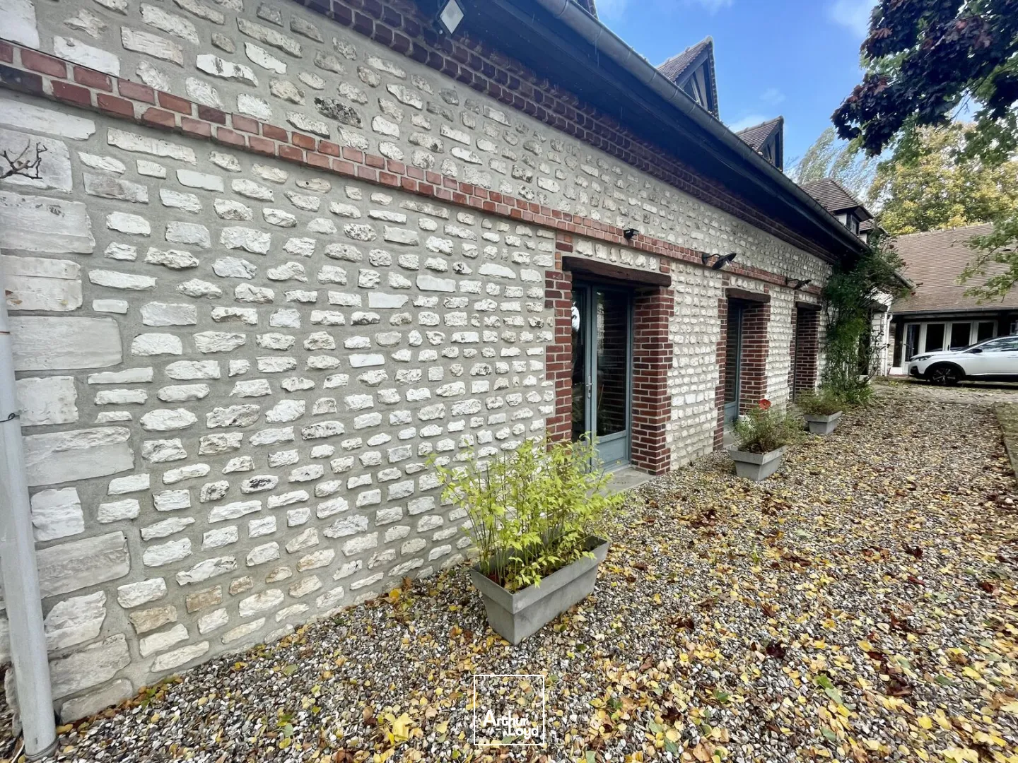 Bureaux à louer à HAUTOT SUR SEINE 76113