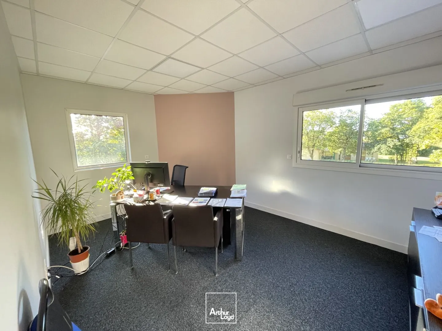 BÂTIMENT DE BUREAUX INDÉPENDANT À VENDRE-300 M²-VERTOU