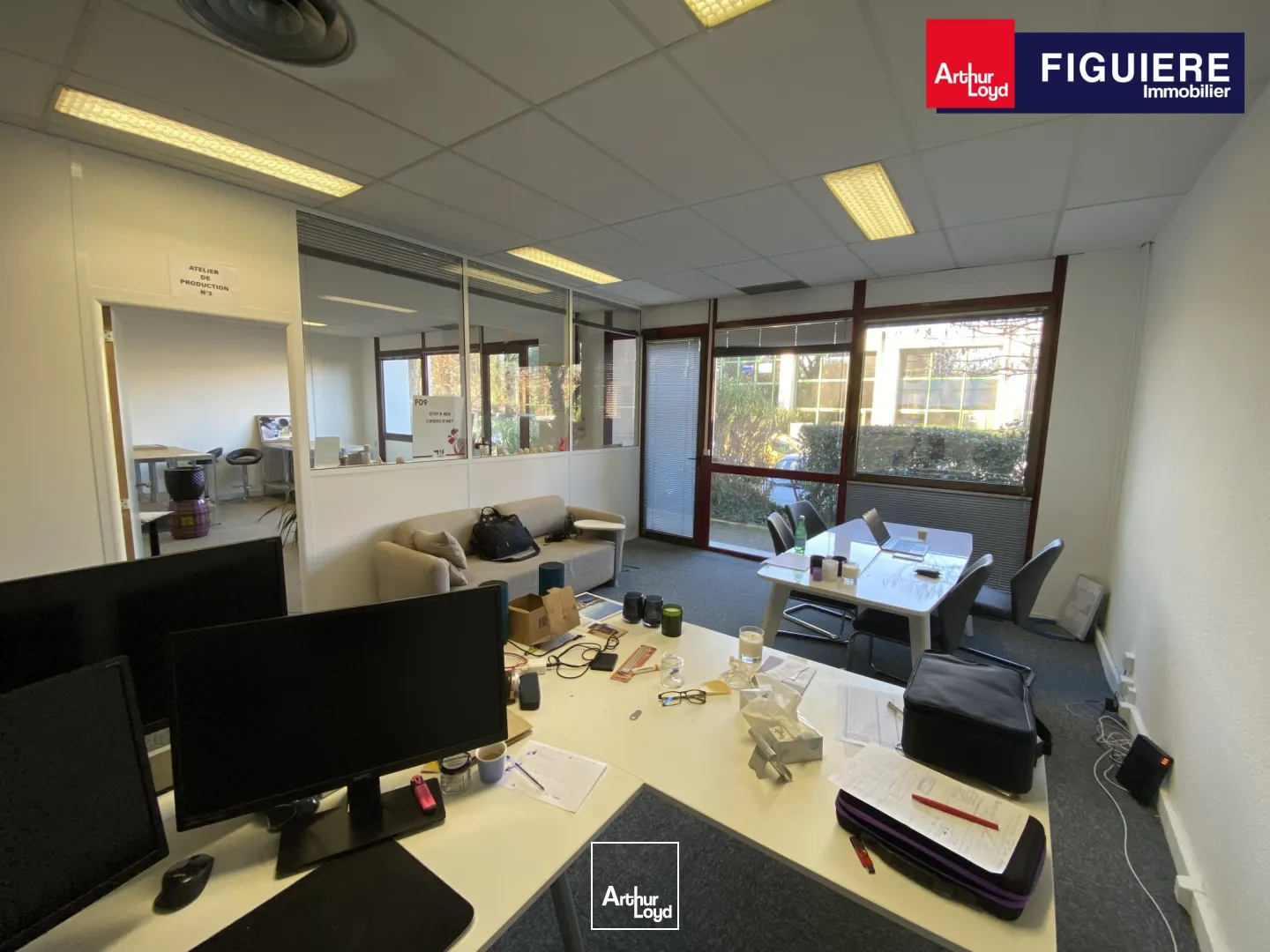 Locaux mixtes à louer sur TECH INDUS À AIX-EN-PROVENCE