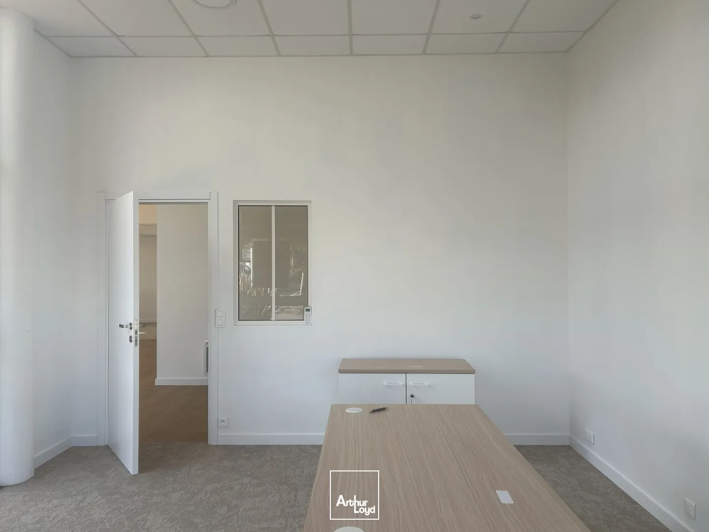 A VENDRE - 510 M2 - ST NAZAIRE - ATELIER - BUREAUX