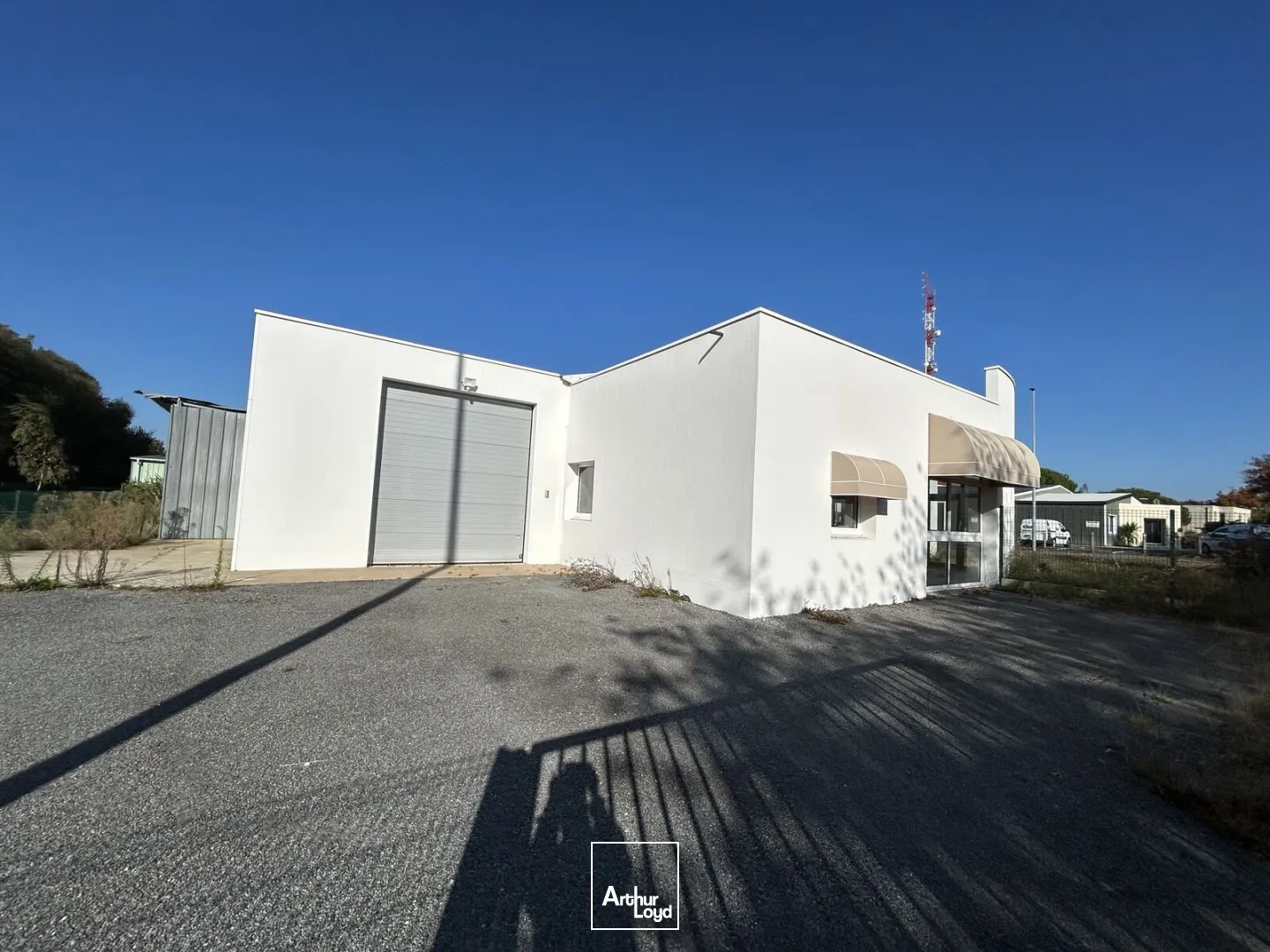 A VENDRE - 510 M2 - ST NAZAIRE - ATELIER - BUREAUX