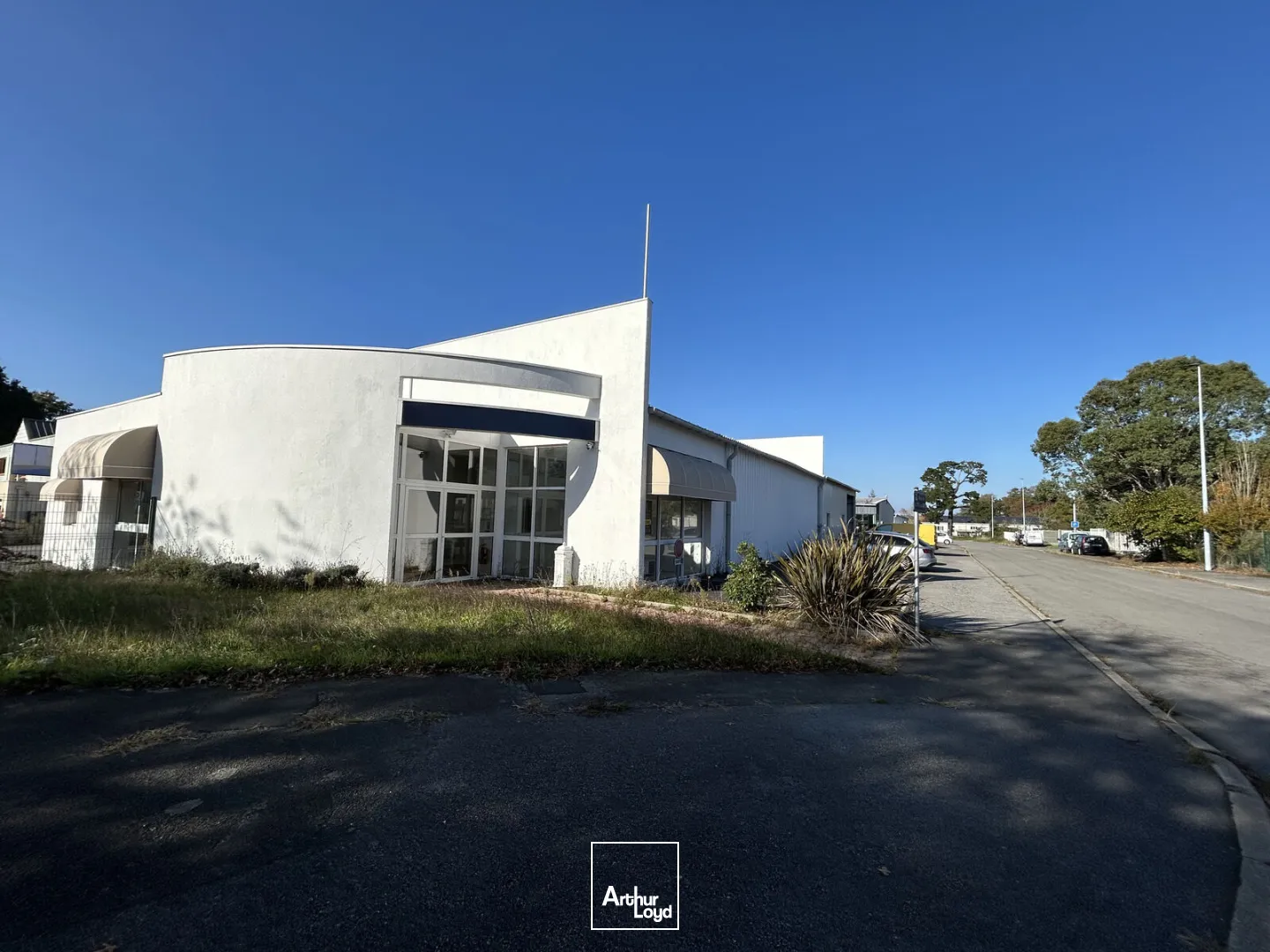 A VENDRE - 510 M2 - ST NAZAIRE - ATELIER - BUREAUX