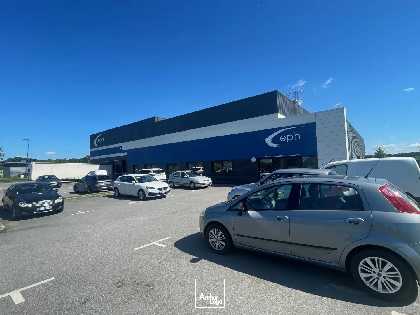 Locaux d'activité à louer à SAINT AUBIN SUR GAILLON 27600